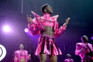 Lo vieron semidesnudo en LA: el confuso episodio que llevó a Lil Nas X al hospital