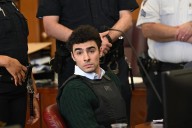Hombre es detenido por amenazar a viuda de CEO de UnitedHealthcare asesinado en Nueva York