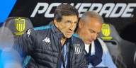 7 frases de Costas tras la derrota de Racing ante Peñarol: fuerte crítica por el campo de juego y optimismo de cara a la revancha