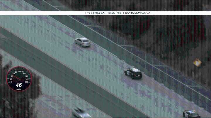 Police in pursuit of kidnapping suspect in LA County