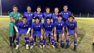 Paraná ganó por penales y avanzó en la Copa País