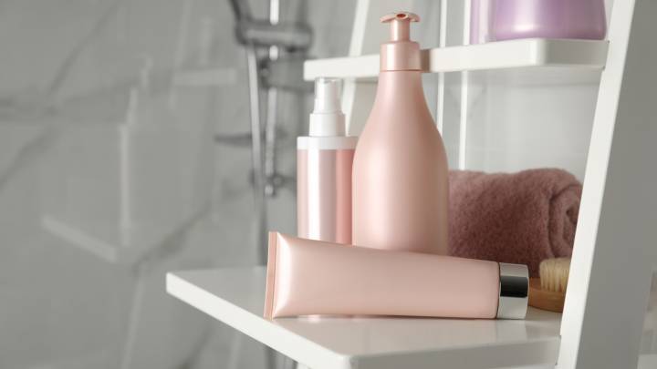 The Stylish Aldi Shower Caddy That's A Perfect Pottery Barn Dupe (For A Fraction Of The Price)