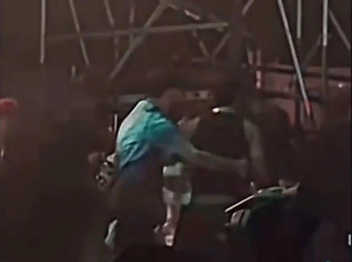 De la música a los golpes: Natanael Cano arma escándalo en Baja Beach Fest