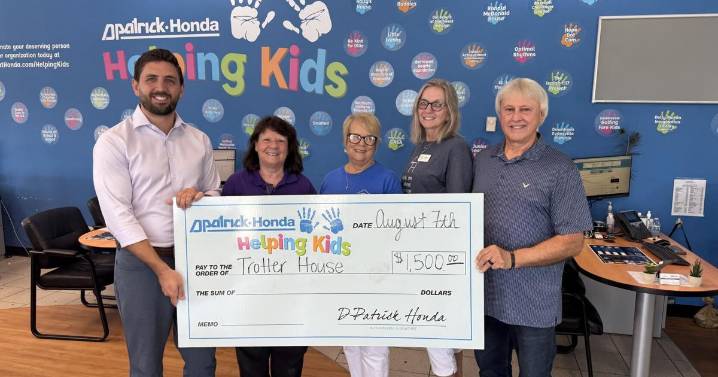 D-Patrick Honda helps kids by donating to The Trotter House of Evansville