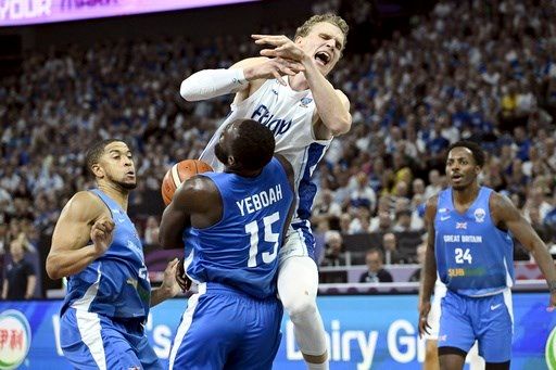 Lauri Markkanen's 43 points lead Finland to a 109-79 rout of Great Britain at EuroBasket