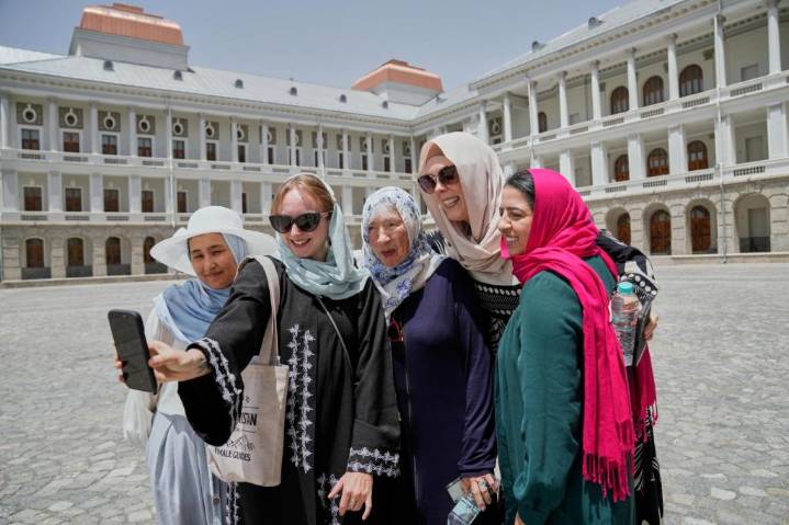 Female tour guides in Afghanistan lead women