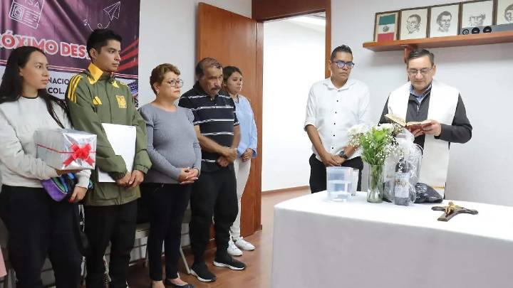 Agencia de Asesoría y Trámite