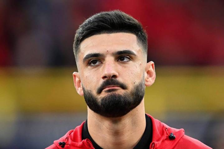 Burnley sign Armando Broja from Chelsea on permanent deal
