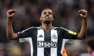 Alexander Isak told to keep pushing for Liverpool move: 'There's no loyalty in football, we're just meat to clubs'