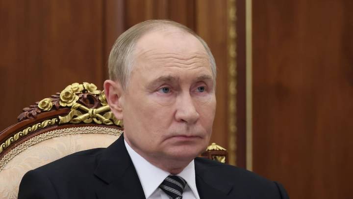 Rusia vuelve a poner en duda la legitimidad de Zelenski y congela las expectativas de una reunión con Putin