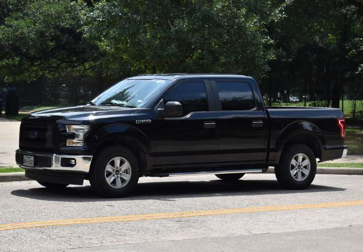 OPP investigate theft of pick-up truck from Silver Street in Huntsville
