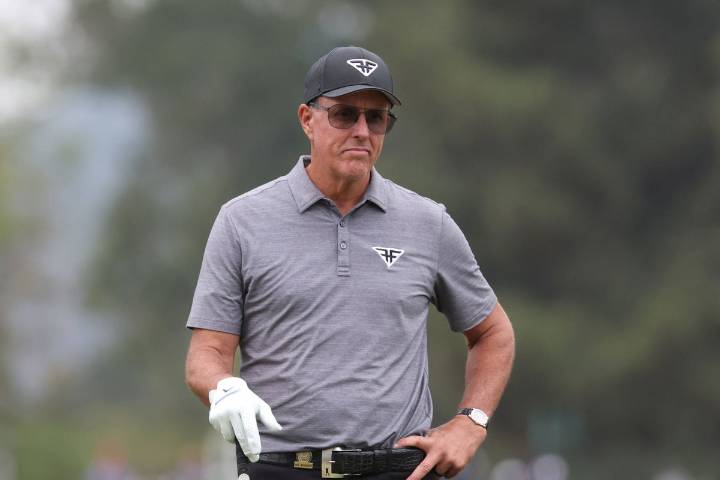 LIV Golf Paid Heavy Price Due to Phil Mickelson’s Bad Blood With Reporter, Shares Pro Ex-LIV Golf pro reveals what you missed about Phil Mickelson and his association with LIV Golf since 2022. Here’s 