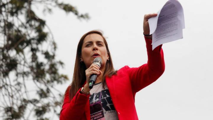Natalia Valdebenito se disculpa por polémicos dichos en stand-up sobre la muerte de los mineros en El Teniente
