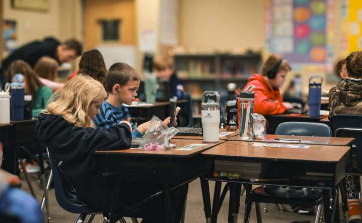 ISAT scores narrowly exceed state goals but remain stagnant