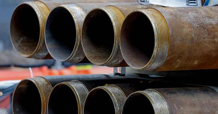 EU amplía alcance de aranceles al acero y aluminio a más de 400 productos