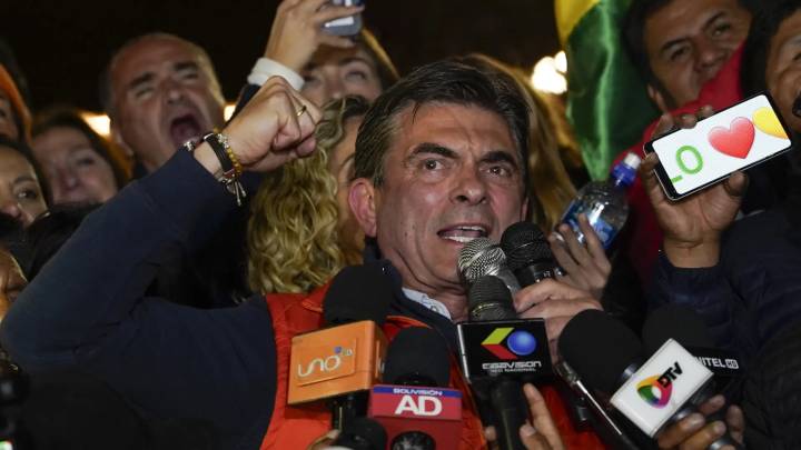 Bolivia tendrá una inédita segunda vuelta entre dos candidatos de la oposición: la izquierda deja el poder