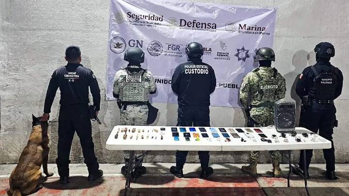 Drogas, celulares y una bocina, resultan del operativo en penal de Tecamachalco