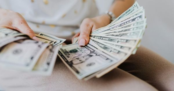 Dólar blue: cómo cerró su cotización HOY miércoles 27 de agosto