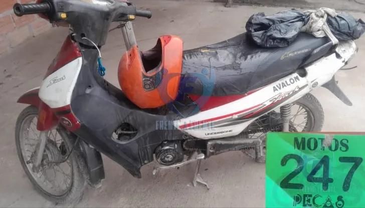 Nadie le quita lo bailado, pero sí la moto: Ayudemos  a Fernando a encontrarla