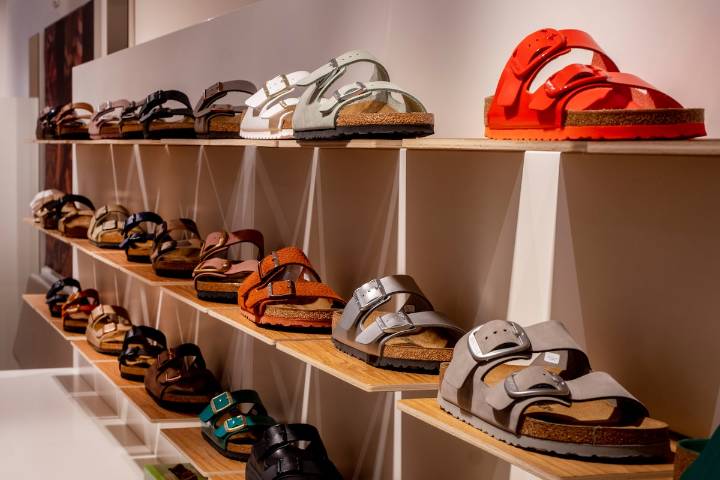 Affluent U.S. shoppers shrug off tariff price hikes for Birkenstocks and Bugaboo strollers