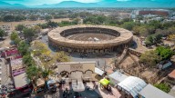 La Petatera de Colima, la única plaza de toros del mundo hecha a mano, sin ningún clavo ni tormillo