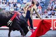 La entrega innegociable de Fortes y el bajío sin cimientos de Fernando Adrián en Bilbao