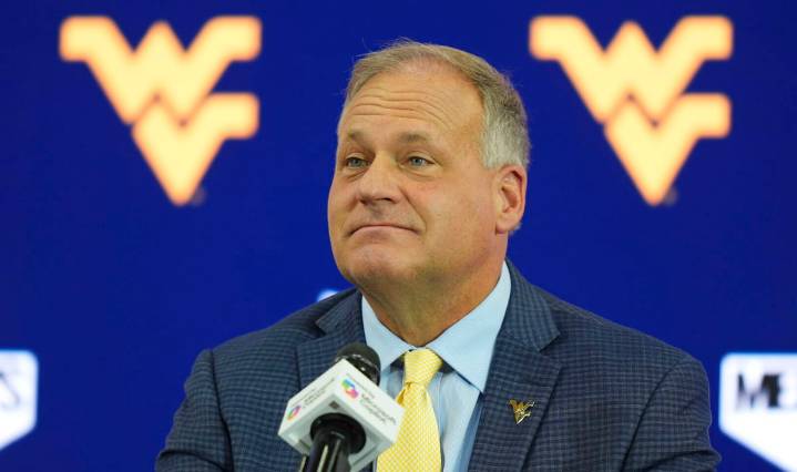 Rich Rodriguez Reveals WVU Fix With Pat McAfee After Calling Out Michigan Sign Stealing Rich Rodriguez ties Pat McAfee’s WVU influence to his Mountaineer rebuild while taking an aim at Michigan’s sign
