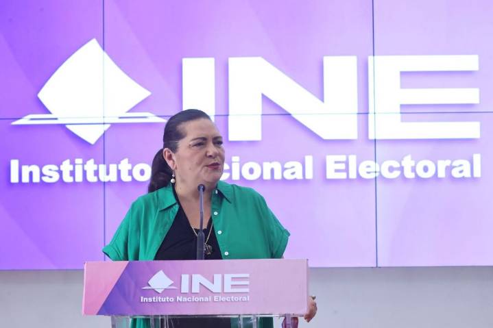 INE credencializará a personas en prisión