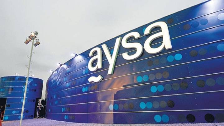 El Gobierno inicia la privatización de AySA y fija un plazo de ocho meses para concretar la operación