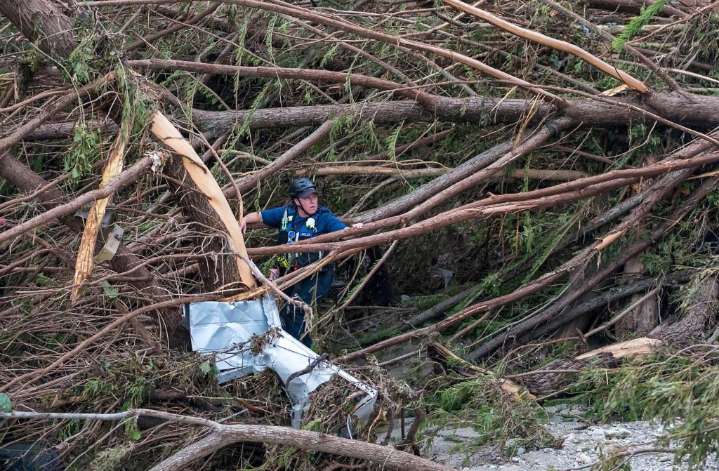Investigation shows chaos of deadly Texas floods through emergency recordings and videos
