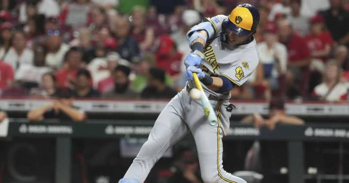 Yelich hits 2 HRs as MLB-best Brewers rally past Reds 10-8, tie club record with 13th straight win