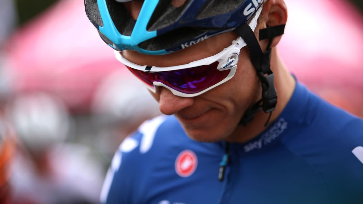El ciclista Chris Froome, hospitalizado de urgencia tras ser atropellado entrenando