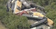 Se descarrilan 35 vagones de tren de Union Pacific cerca de localidad de Texas; no hay heridos