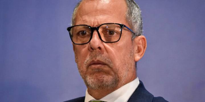 Alfredo Saade reaccionó a la suspensión ordenada por la Procuraduría: “A quién tan poderoso le quite el negocio”