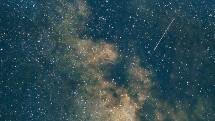 Un mirador estelar para disfrutar de la lluvia de estrellas sin salir de la M