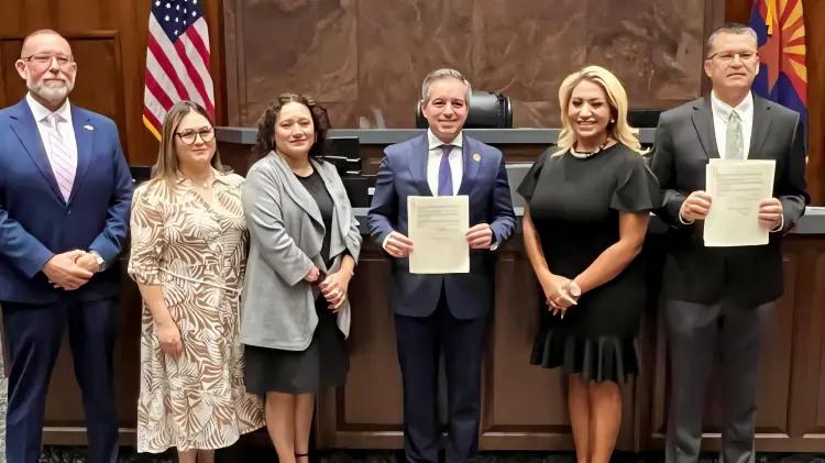 Firman Sonora y Arizona un memorándum de cooperación bilateral