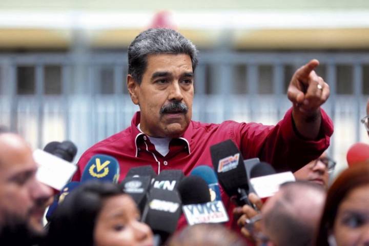 Maduro anuncia despliegue de 4,5 millones de milicianos ante "amenazas" de EEUU