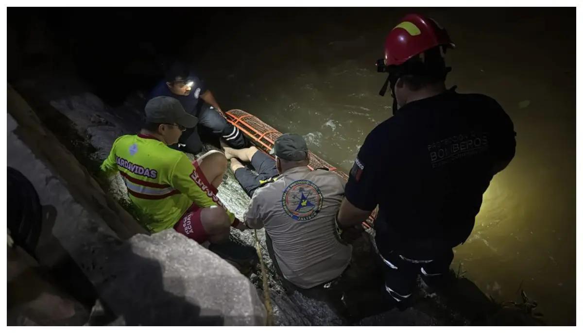 Muere ahogado en la cascada de Quimixto; rescatan su cuerpo tras varias horas