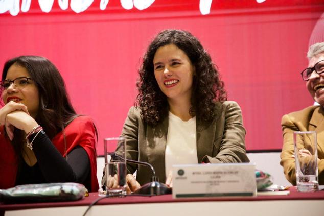 Luisa Alcalde llama a debate histórico sobre la Reforma Electoral