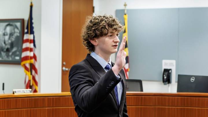 Erin Alistar sworn in as Howard SMOB