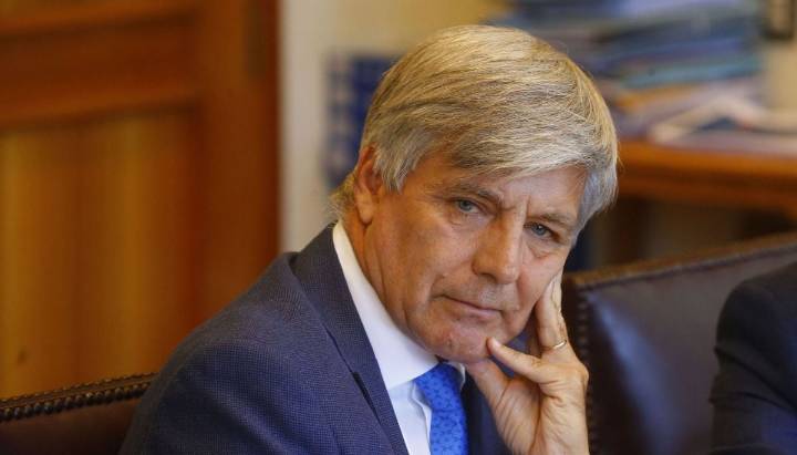 Harold Mayne-Nicholls oficializa su candidatura presidencial