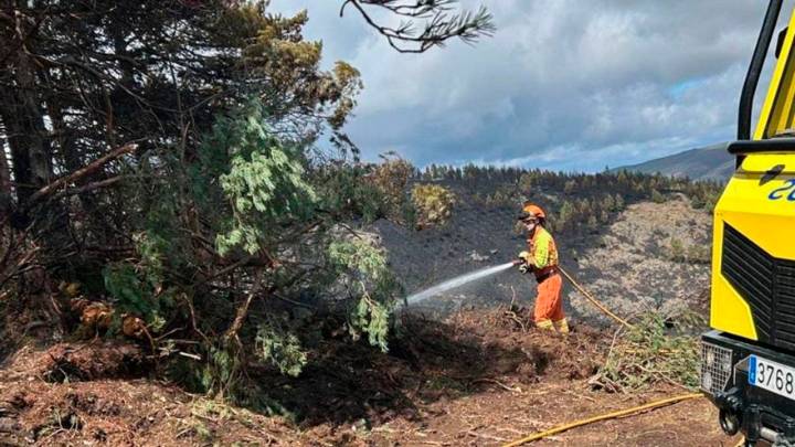 Asturias por fin ve la luz entre el humo: 25 días de fuegos y esta superficie total quemada