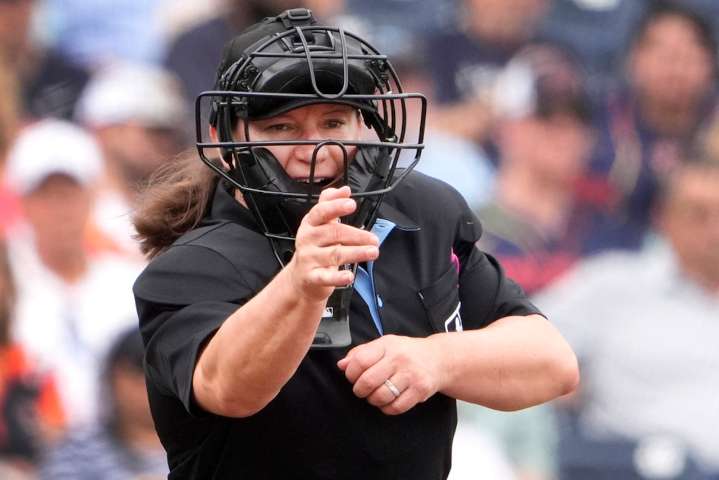 Jen Pawol makes MLB history as first female umpire in regular