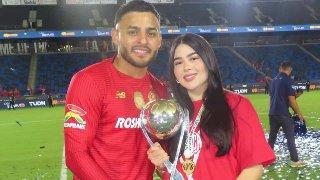 Familiares de Alexis Vega desatan bronca en el Estadio Olímpico