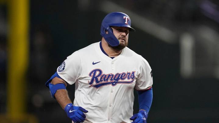 Texas Rangers: Rowdy Tellez rips GBAG Nation on The Fan for interview