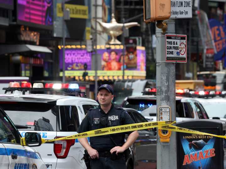 Buenas noticias para New York: Kathy Hochul anunció la disminución de robos minoristas tras una fuerte ofensiva