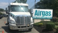 Airgas used dangerous gases on North Jersey picketers, suit says