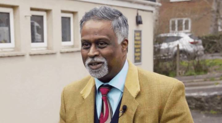 Police threaten to arrest pastor after he's attack by Muslim mob