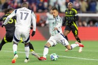 Revs waive two forwards, Maxi Urruti and Luis Diaz