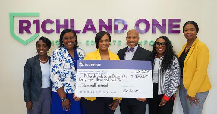 Richland One receives large donation for classroom needs